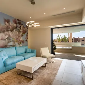 https://holiday-apartment-azalea-471.es-andalucia.com