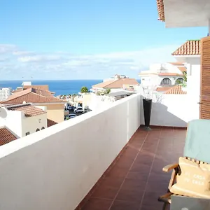 https://villa-casa-blanca-costa-adeje-tenerife.tenerifehoteles.net